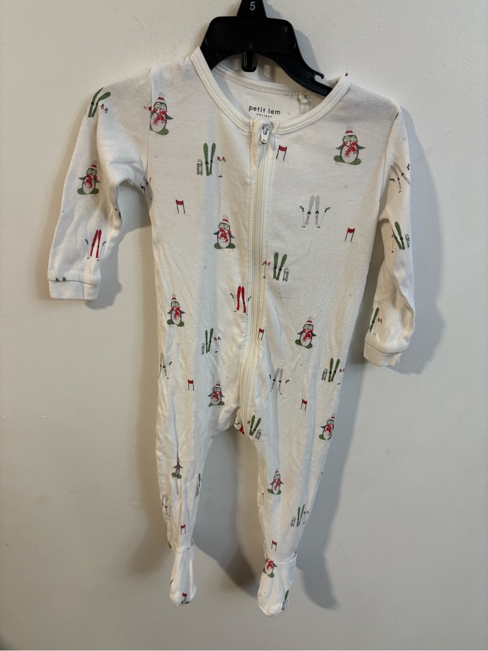 Petit Lem White Snowman pingouin Ski Print Footed Pajamas unisex 9 months